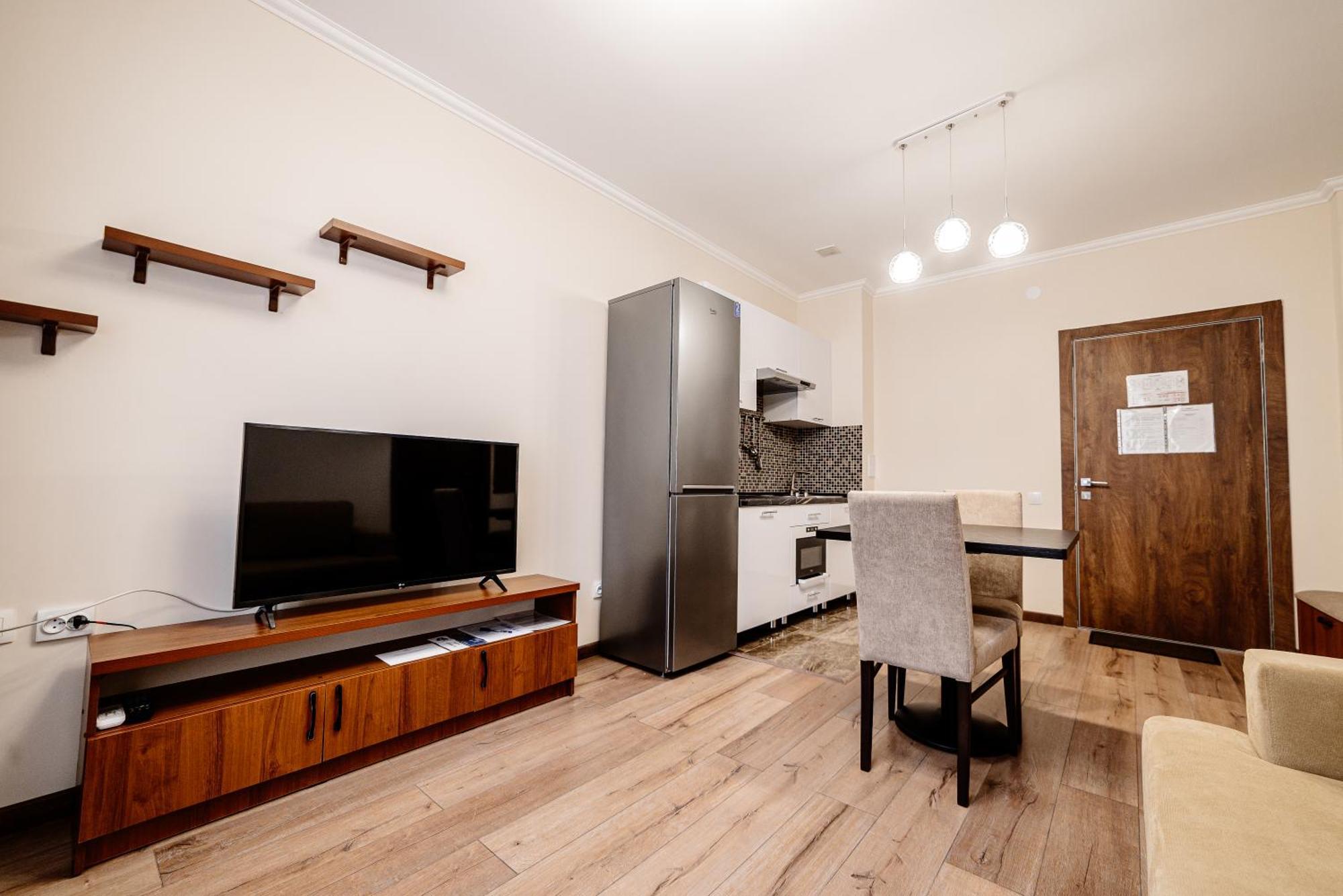 Aksay Chagala Hotel Aksai מראה חיצוני תמונה